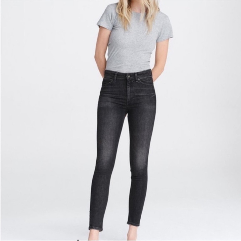 Rag & Bone High Rise 10” Skinny Washed Black Denim Jean size 27